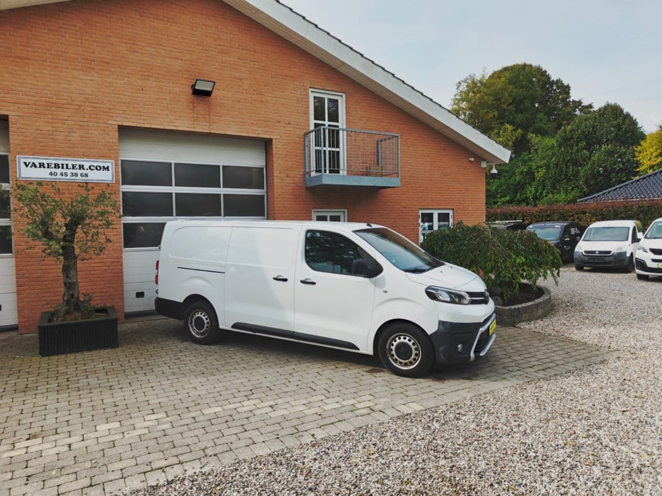 Toyota ProAce 2,0 D 120 Long Comfort 5d
