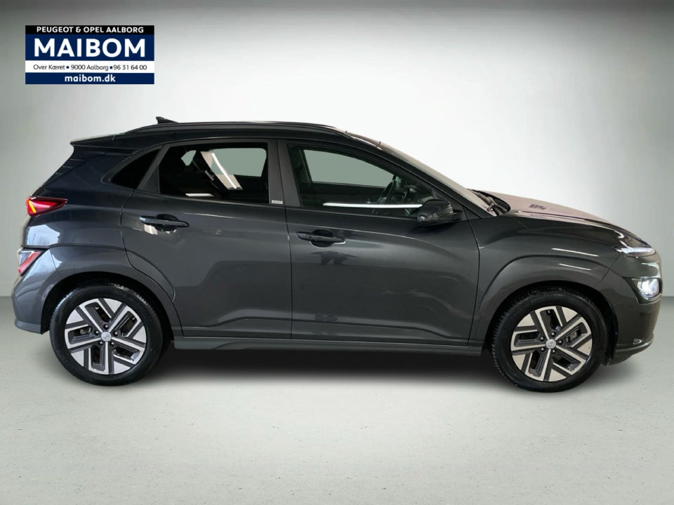 Hyundai Kona 64 EV Premium 5d