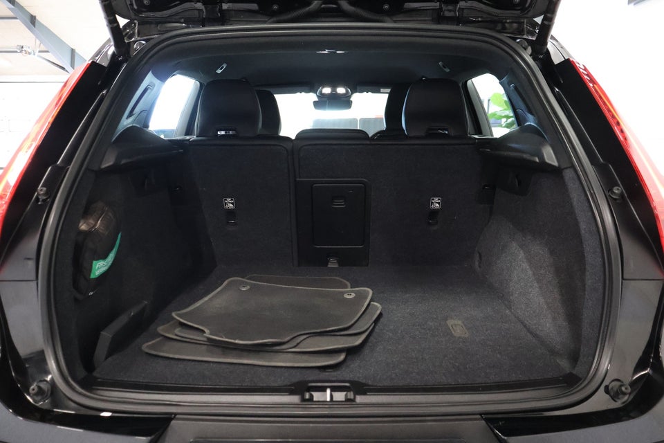 Volvo XC40 P8 ReCharge Twin Plus 5d