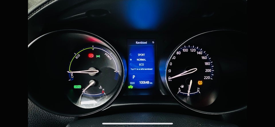Toyota C-HR 1,8 Hybrid C-HIC CVT 5d