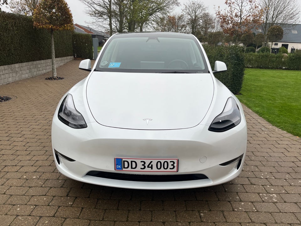 Tesla Model Y Long Range AWD 5d