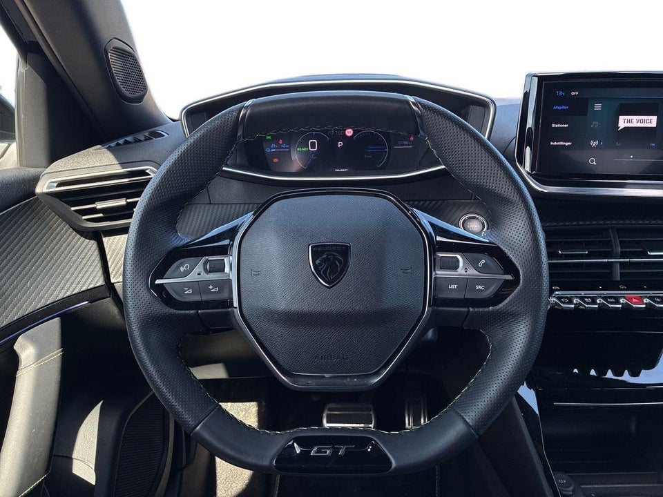 Peugeot e-2008 54 GT 5d