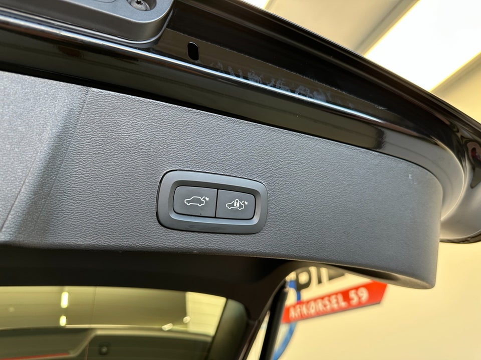 Volvo XC40 P6 ReCharge Plus 5d