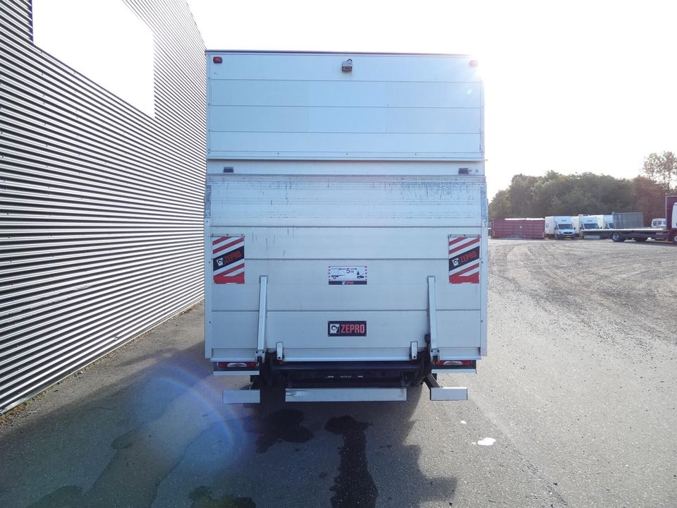 Iveco Daily 2,3 35S16 Alukasse m/lift AG8 2d