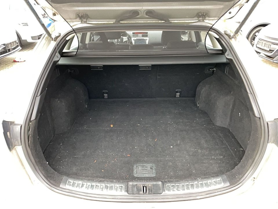 Mazda 6 2,0 Advance stc. aut. 5d