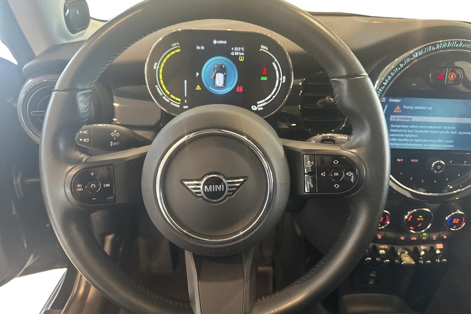 MINI Cooper SE Edition Premium Plus 3d