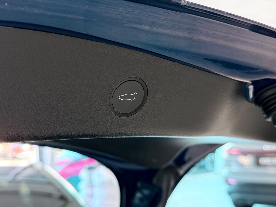 Tesla Model 3 Long Range AWD 4d