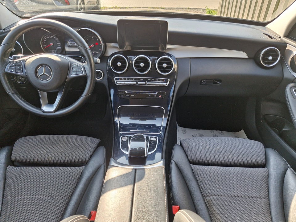 Mercedes C220 d 2,2 Avantgarde stc. aut. 5d