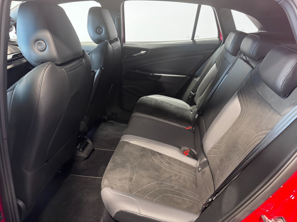 VW ID.4 77 Pro Performance 5d