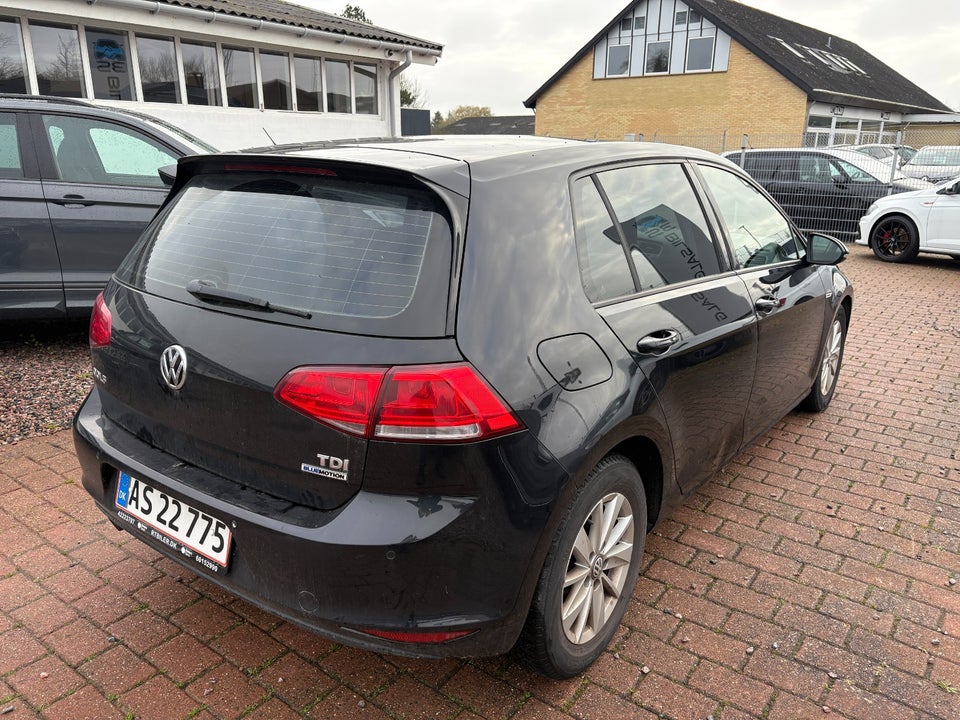 VW Golf VII 1,6 TDi 110 BlueMotion 5d