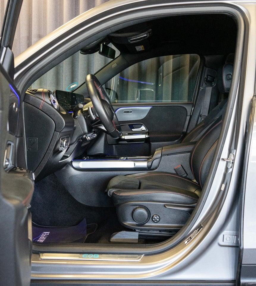 Mercedes EQB250+ AMG Line 7prs 5d