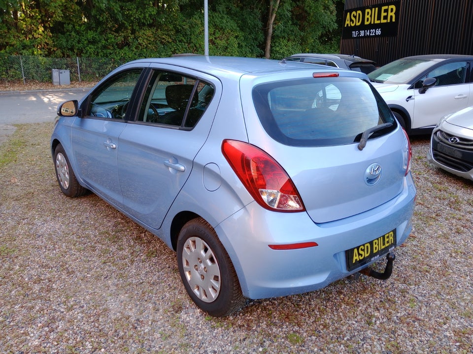 Hyundai i20 1,25 Comfort 5d