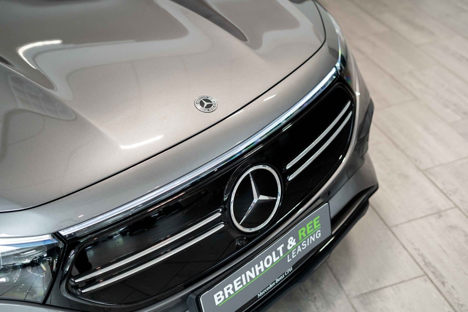Mercedes EQB350 AMG Line 4Matic 7prs 5d