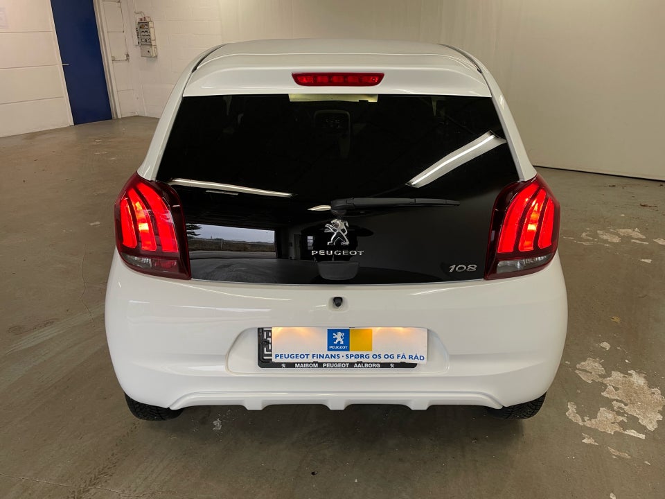 Peugeot 108 1,0 e-VTi 69 White Edition 5d