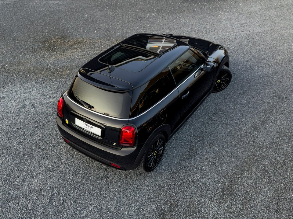 MINI Cooper SE Classic 3d