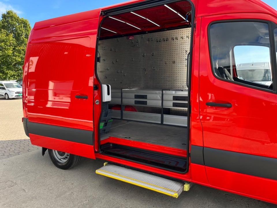 Mercedes Sprinter 316 2,2 CDi A2 Kassevogn aut. RWD