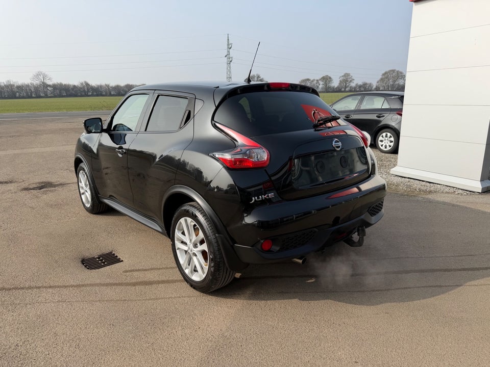 Nissan Juke 1,6 Acenta 5d
