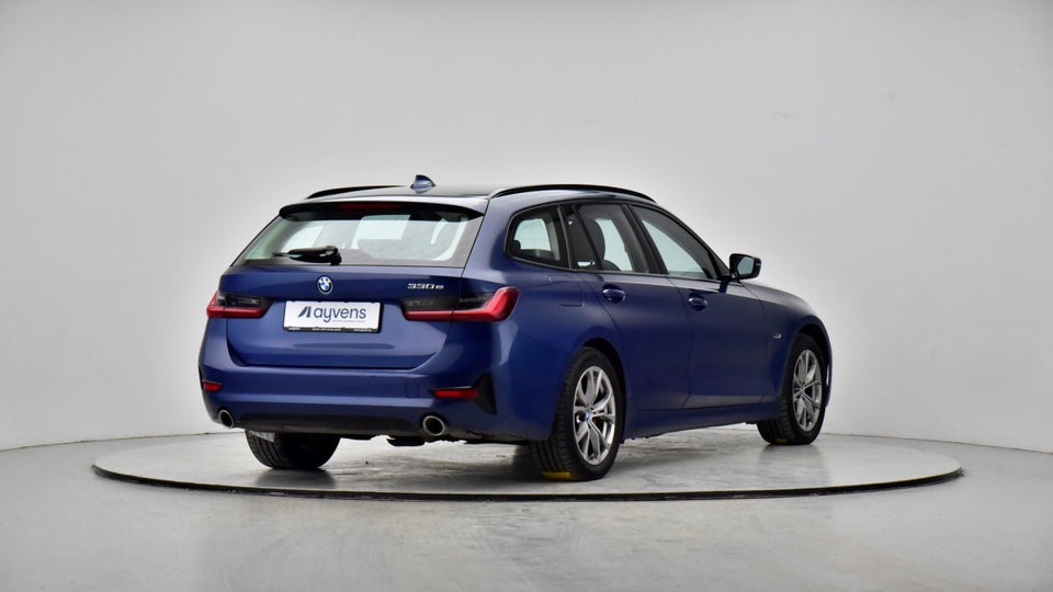 BMW 330e 2,0 Touring Sport Line aut. 5d