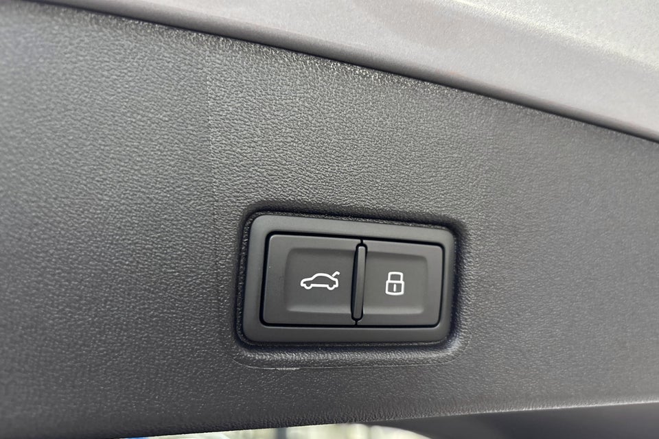 Audi Q4 e-tron 45 S-line Edition 5d