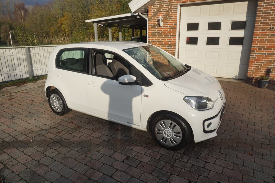 VW Up! 1,0 75 Move Up! BMT 5d