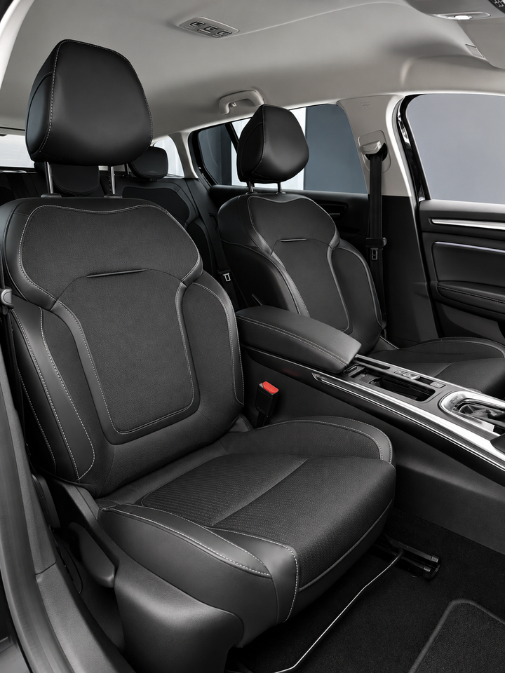 Renault Megane IV 1,6 E-Tech Intens Sport Tourer 5d