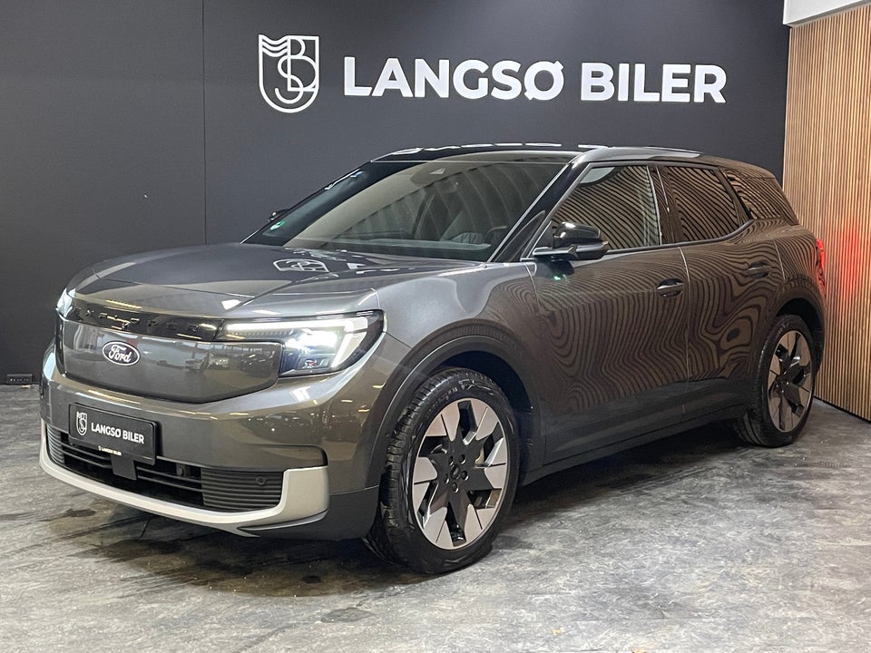 Ford Explorer 77 Premium Extended Range 5d