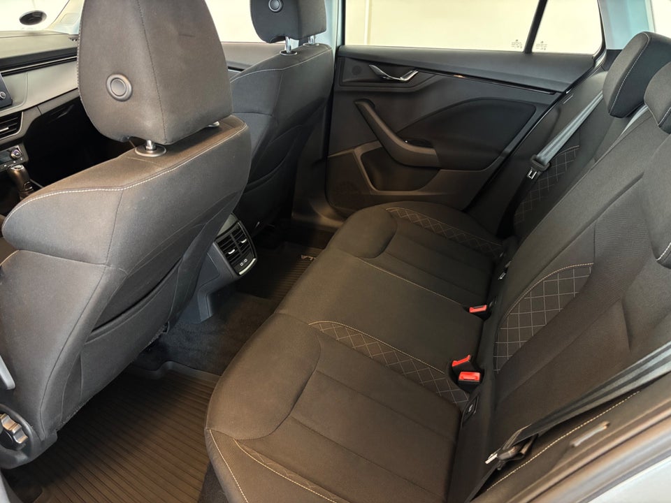 Skoda Scala 1,0 TSi 110 Dynamic DSG 5d