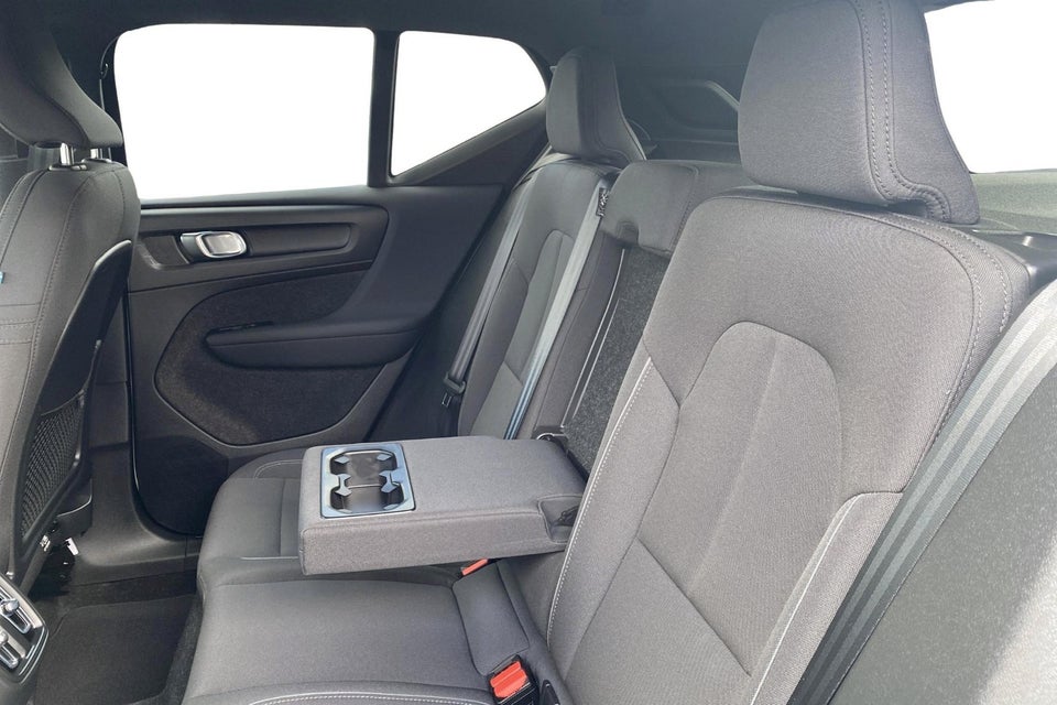Volvo XC40 ReCharge Twin Plus 5d