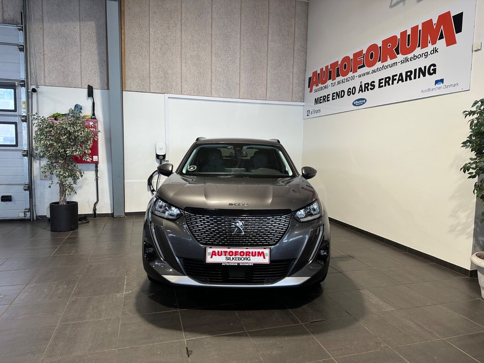 Peugeot 2008 1,2 PureTech 130 Allure Pack 5d