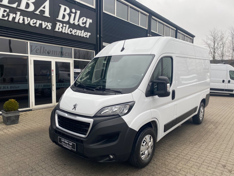 Peugeot Boxer 333 2,2 BlueHDi 165 L2H2 Premium