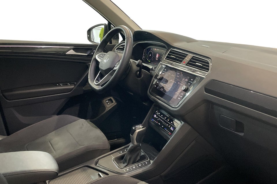 VW Tiguan 1,4 eHybrid Elegance DSG 5d