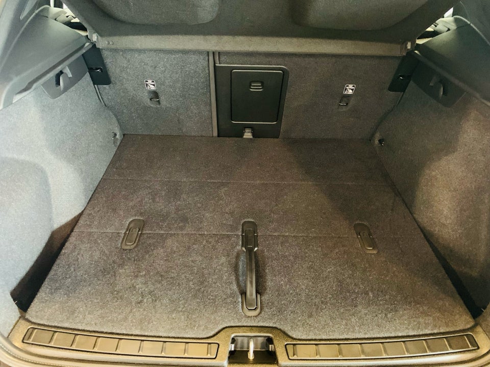 Volvo XC40 ReCharge Extended Range Ultimate 5d