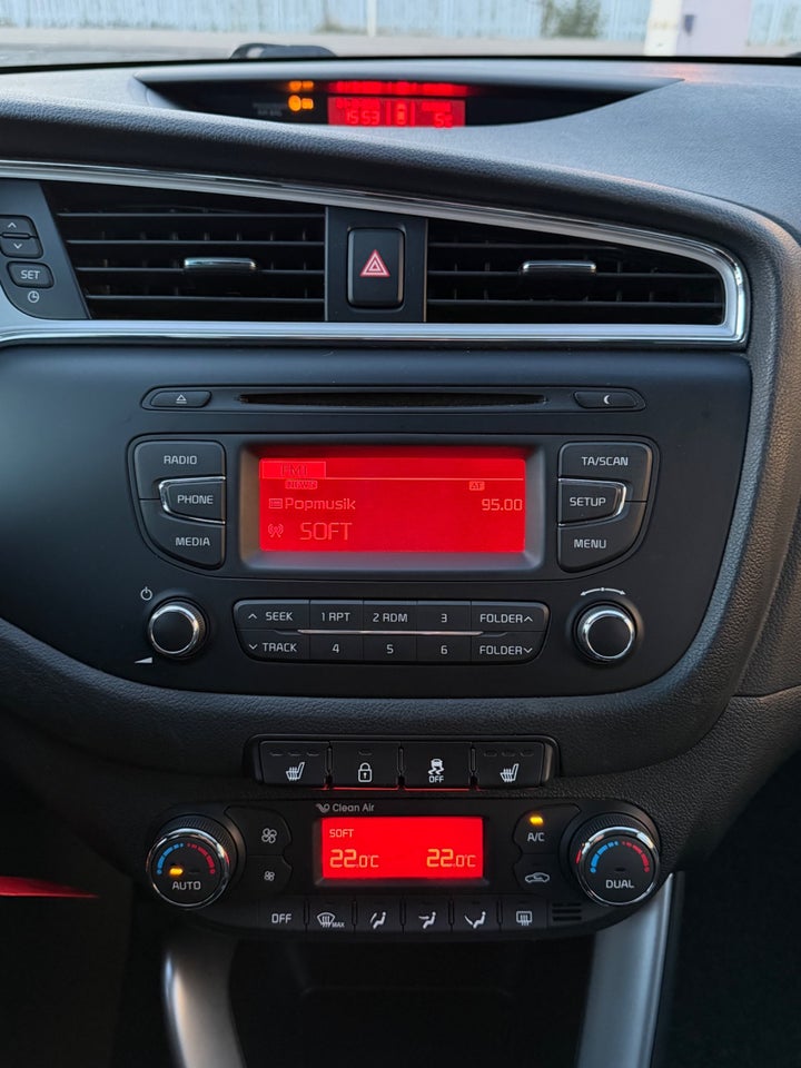 Kia Ceed 1,0 T-GDi Style+ Clim SW 5d