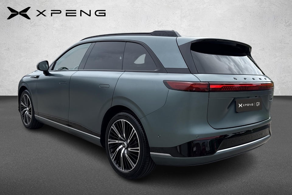 Xpeng G9 Performance 5d