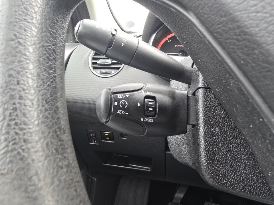 Peugeot 308 1,6 e-HDi 112 Access 5d