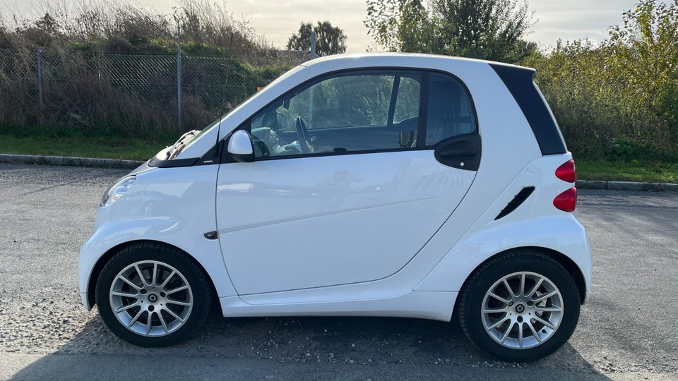 Smart Fortwo Coupé 0,8 CDi Passion aut. 3d