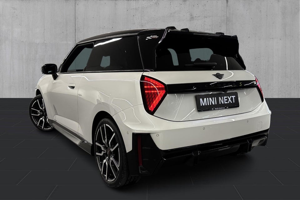 MINI Cooper SE JCW Trim XL 3d