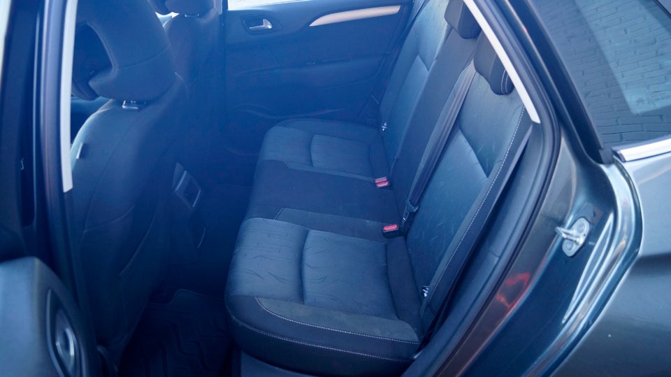 Citroën C4 1,6 e-HDi 115 Seduction 5d