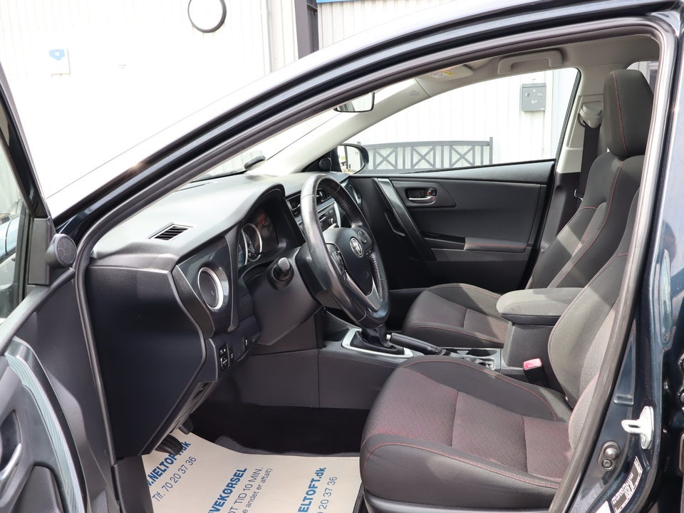 Toyota Auris 2,0 D-4D T4 5d