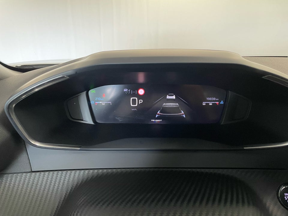 Peugeot 2008 1,2 PureTech 130 Allure EAT8 5d
