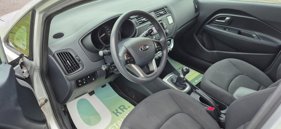 Kia Rio 1,2 CVVT Premium 5d