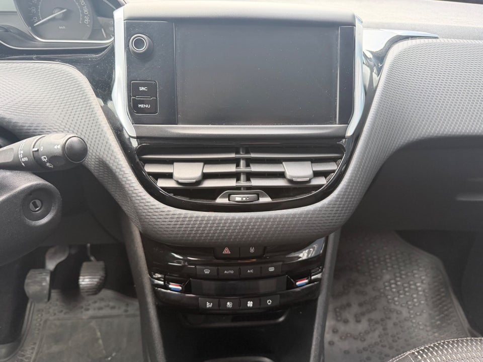Peugeot 208 1,6 BlueHDi 100 Allure 5d