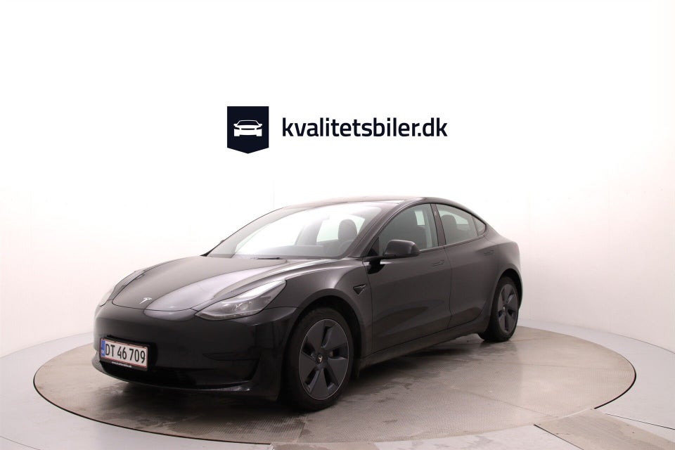 Tesla Model 3 RWD 4d