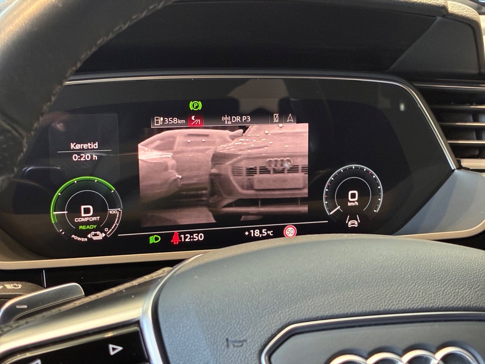 Audi e-tron 55 S-line quattro 5d