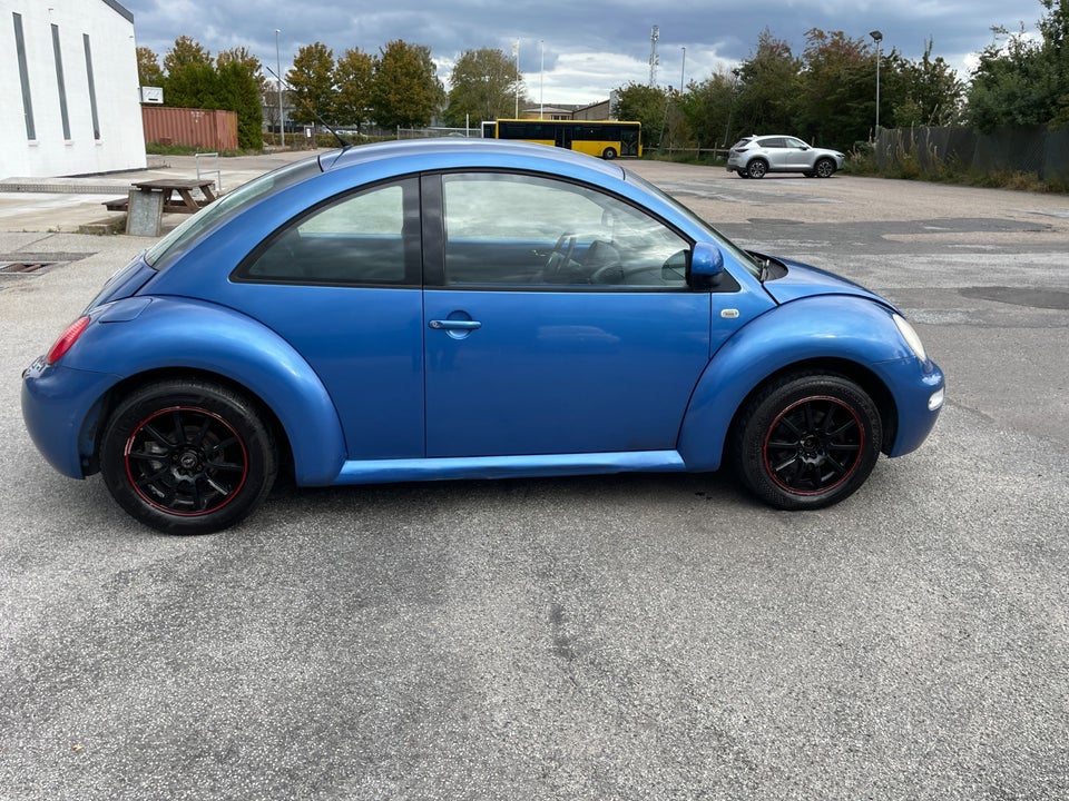 VW New Beetle 2,0 Highline 2d