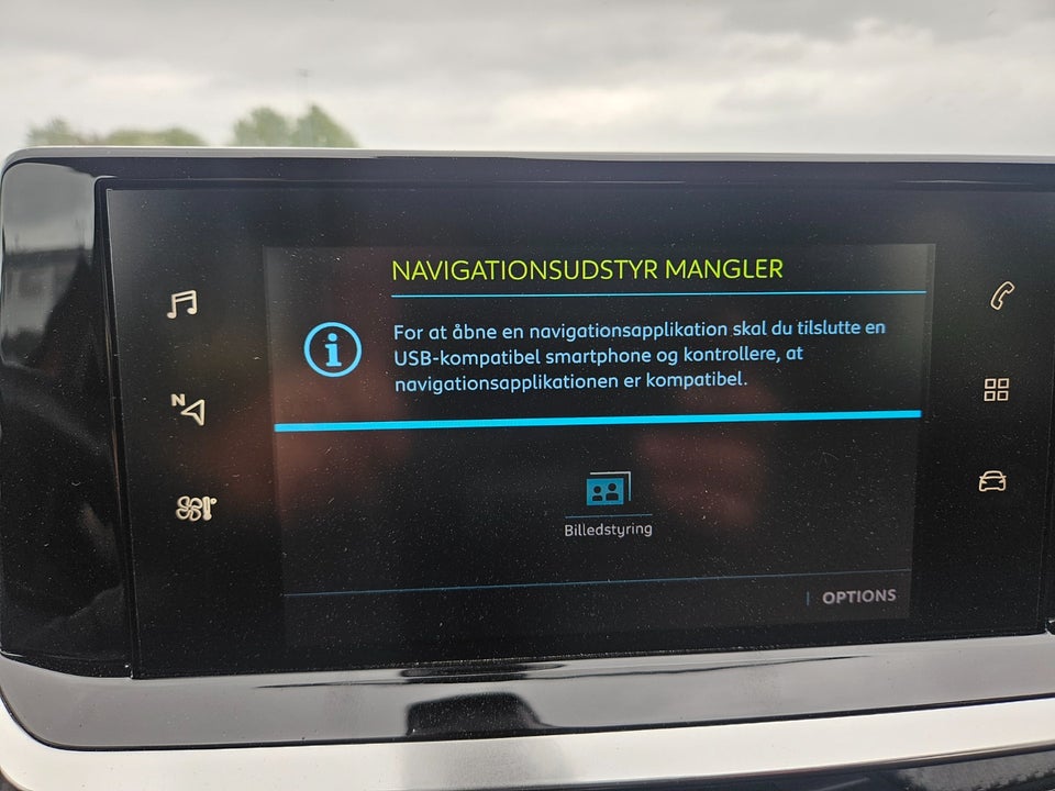 Peugeot e-2008 50 Active Pack 5d