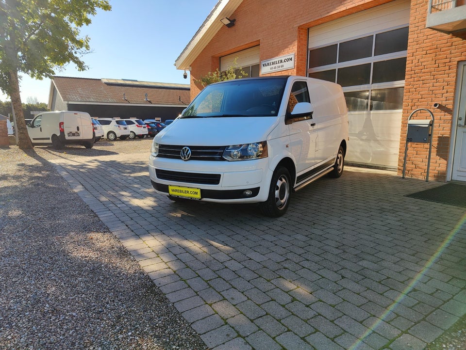 VW Transporter 2,0 TDi 140 Kassevogn DSG kort