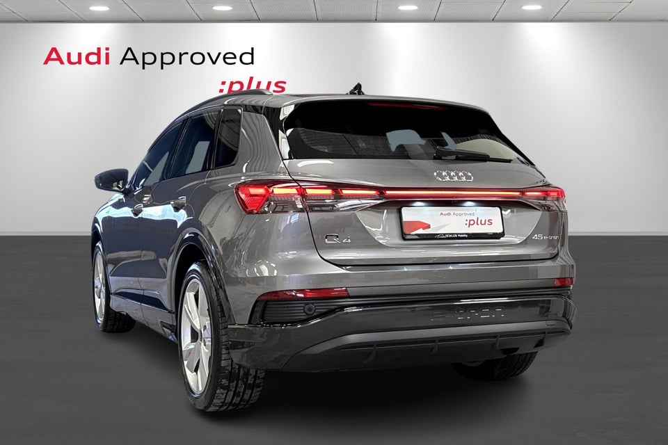 Audi Q4 e-tron 45 S-line Edition 5d