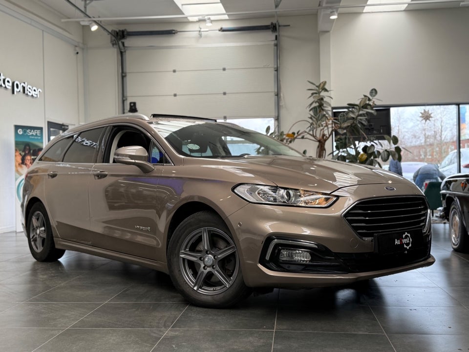 Ford Mondeo 2,0 HEV Titanium stc. CVT 5d
