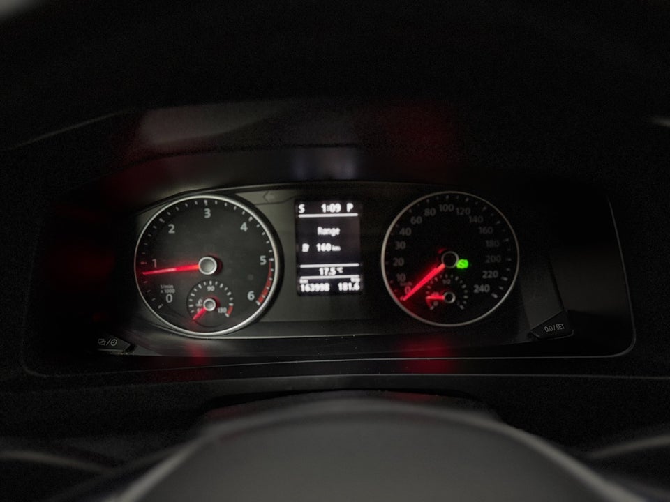 VW Transporter 2,0 TDi 204 Kassevogn DSG lang